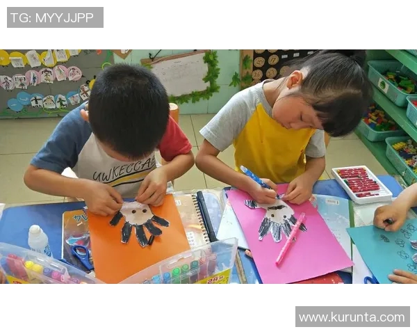 父亲节特别手工作品足球球星雕塑,传递父爱与运动精神的完美结合