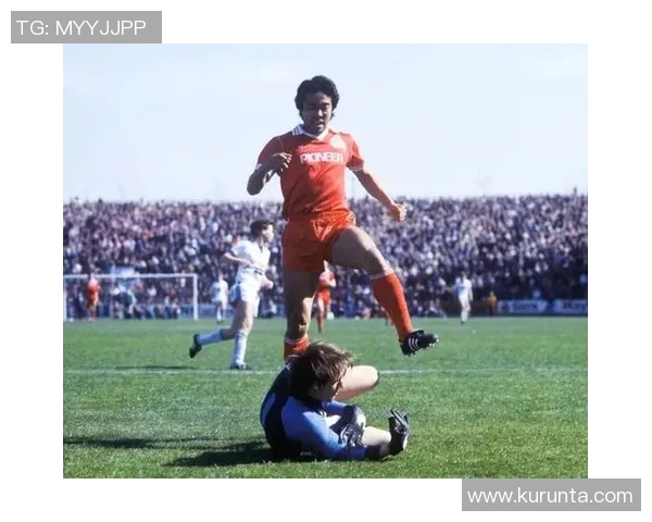 日本足球明星崛起与影响力分析:从传统强队到国际赛场的竞争力探索 日本足球明星崛起与影响力分析:从传统强队到国际赛场的竞争力探索